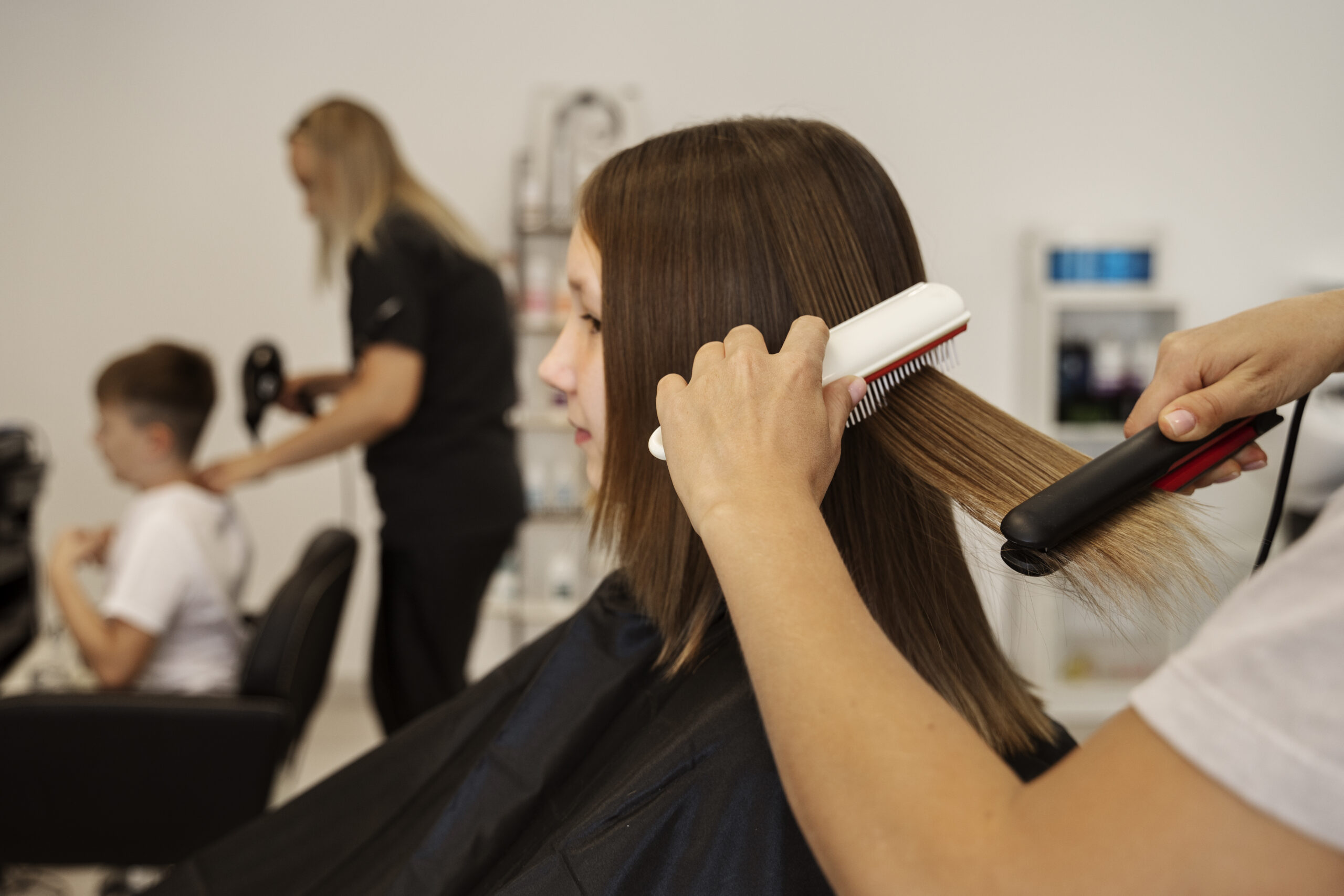 hair blowout at salon