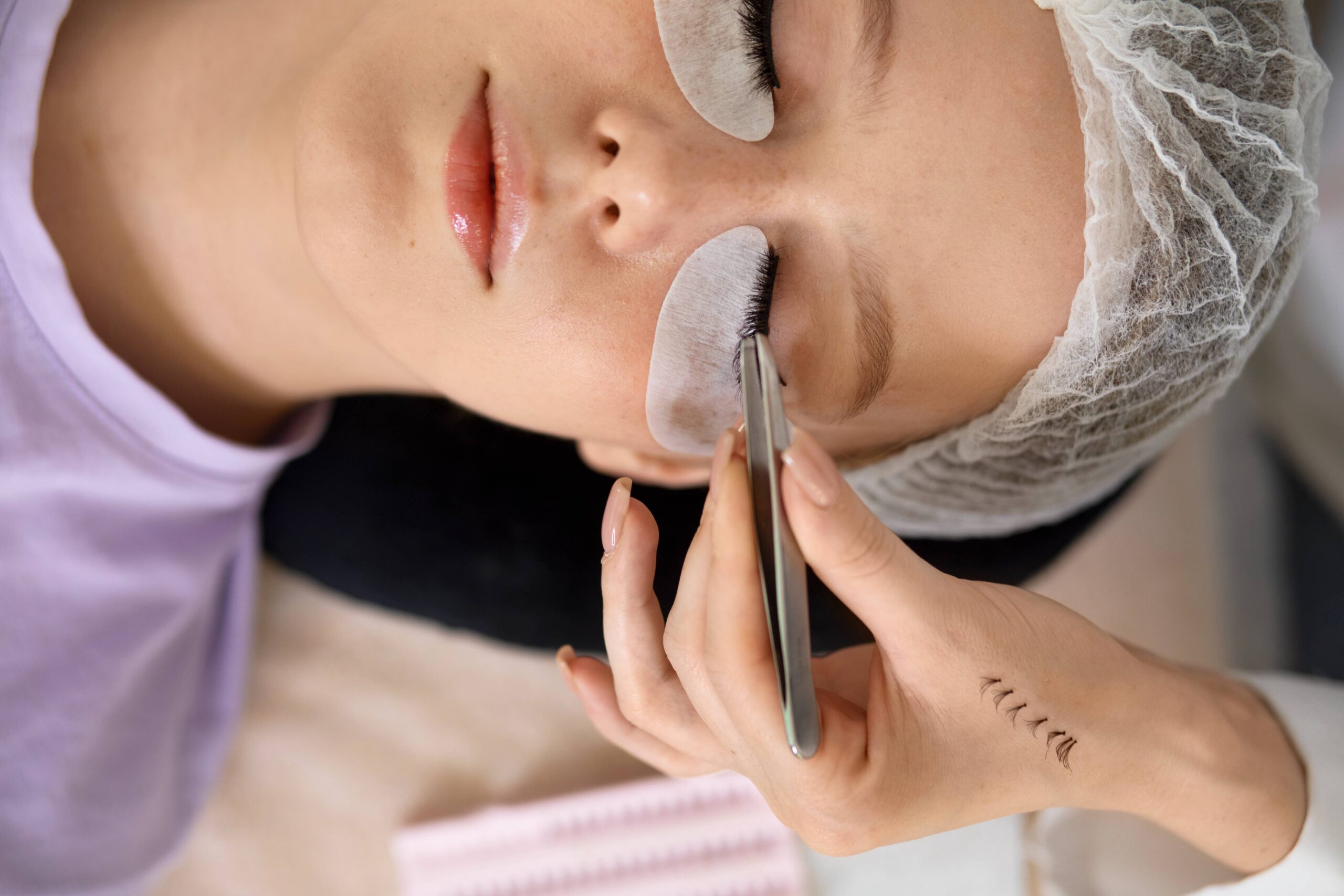Discover affordable lash studio rentals